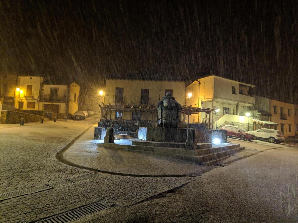 Casa Rural Fuente Del Arca Montejo มอนเตโค เด ลาเซียร์รา ภายนอก รูปภาพ