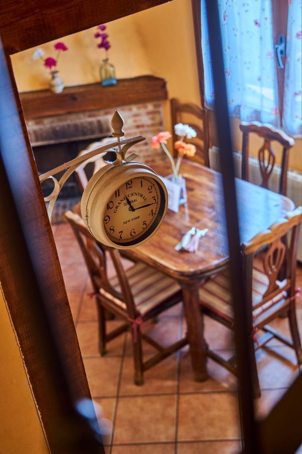 Casa Rural Fuente Del Arca Montejo มอนเตโค เด ลาเซียร์รา ภายนอก รูปภาพ